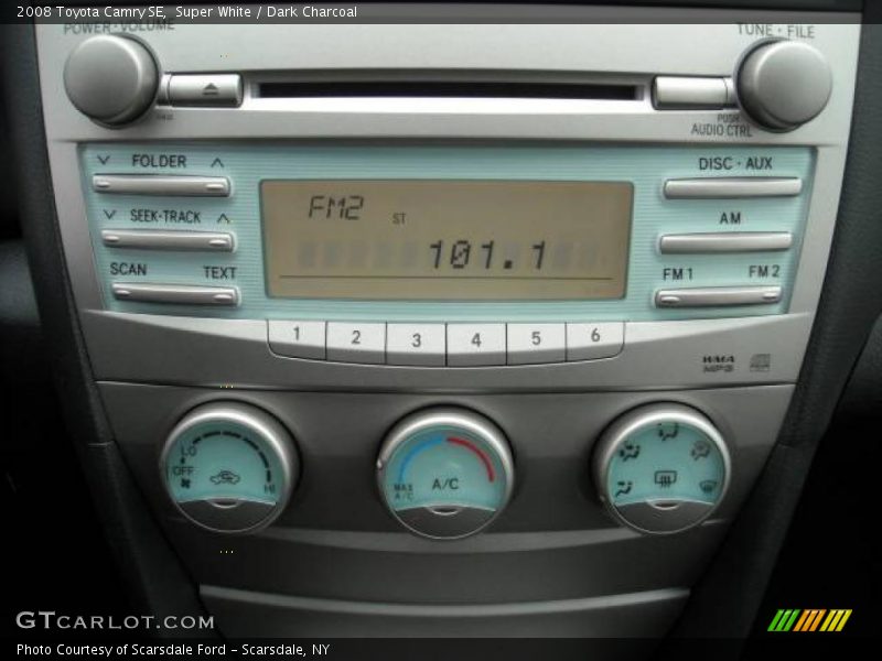 Super White / Dark Charcoal 2008 Toyota Camry SE