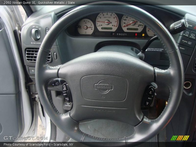 Quicksilver Metallic / Slate 2002 Nissan Quest SE