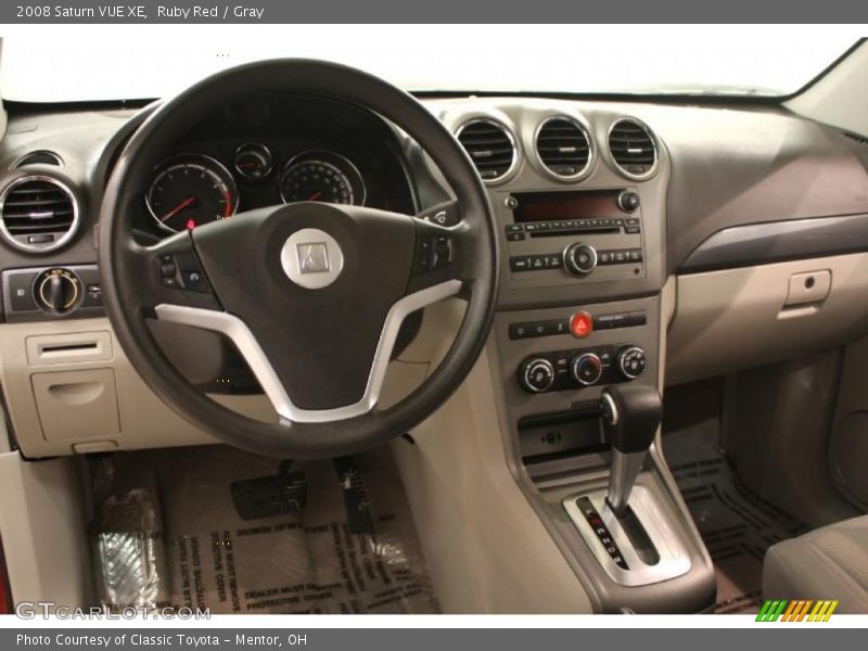 Ruby Red / Gray 2008 Saturn VUE XE
