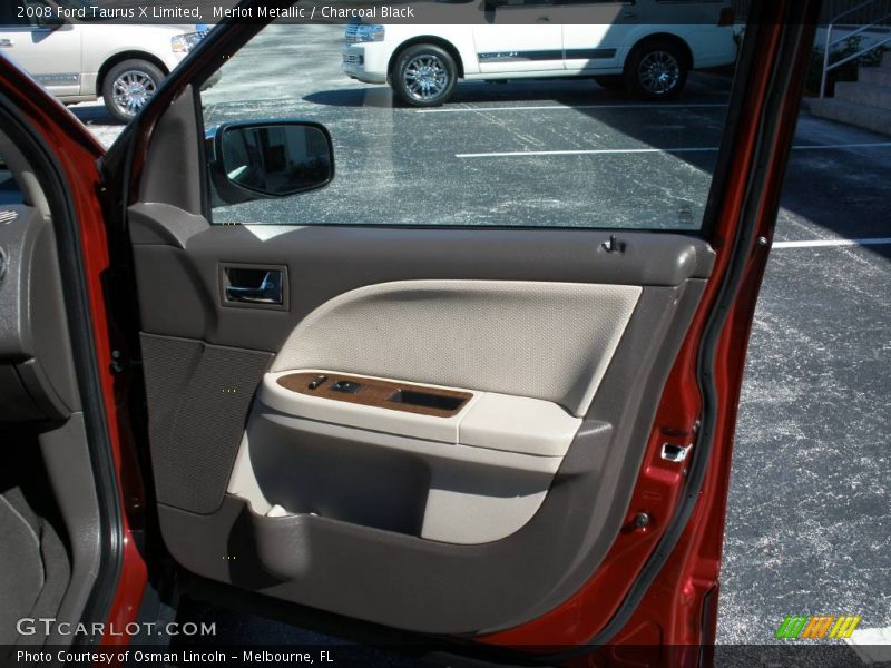 Merlot Metallic / Charcoal Black 2008 Ford Taurus X Limited
