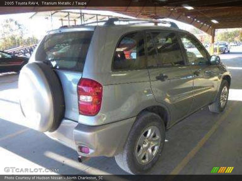 Titanium Metallic / Taupe 2005 Toyota RAV4