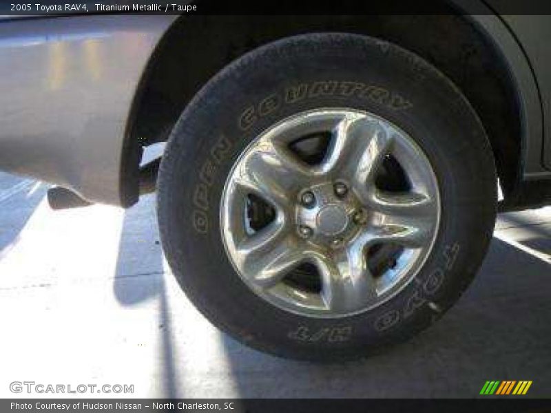 Titanium Metallic / Taupe 2005 Toyota RAV4
