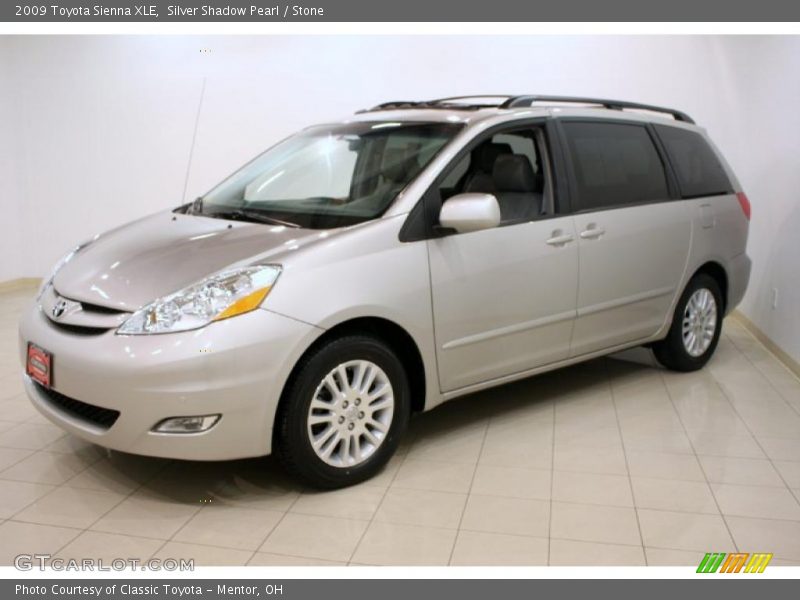 Silver Shadow Pearl / Stone 2009 Toyota Sienna XLE