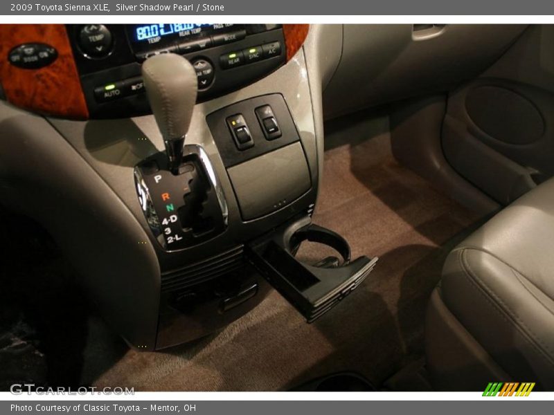 Silver Shadow Pearl / Stone 2009 Toyota Sienna XLE