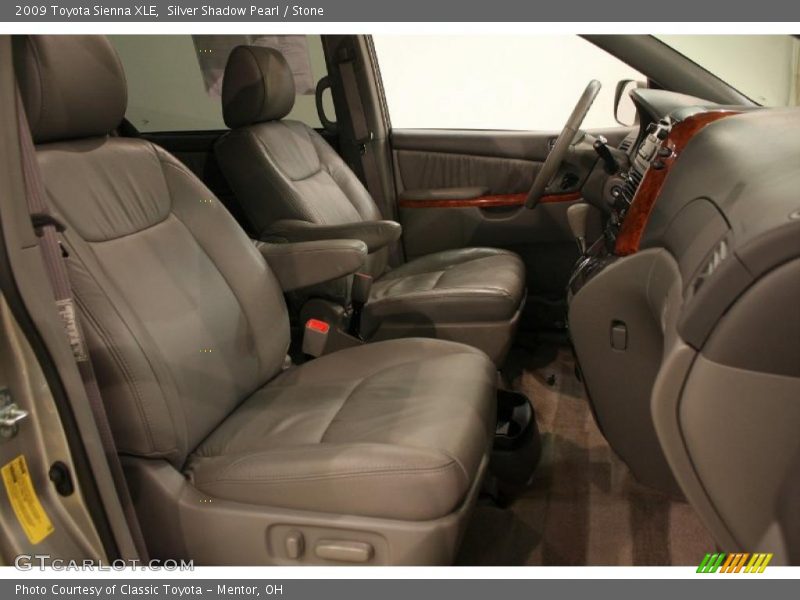 Silver Shadow Pearl / Stone 2009 Toyota Sienna XLE