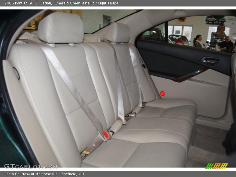 Emerald Green Metallic / Light Taupe 2006 Pontiac G6 GT Sedan