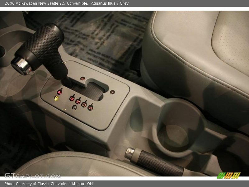  2006 New Beetle 2.5 Convertible 6 Speed Tiptronic Automatic Shifter