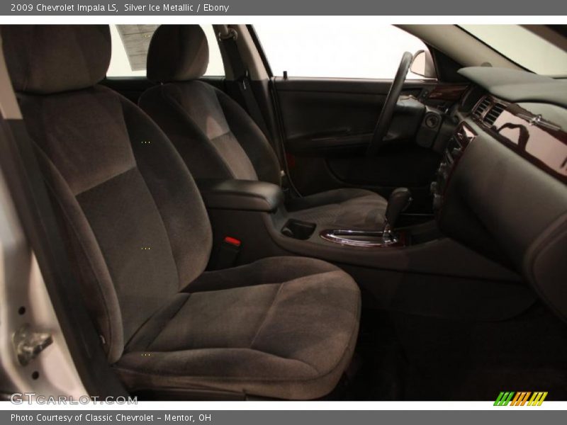 Silver Ice Metallic / Ebony 2009 Chevrolet Impala LS
