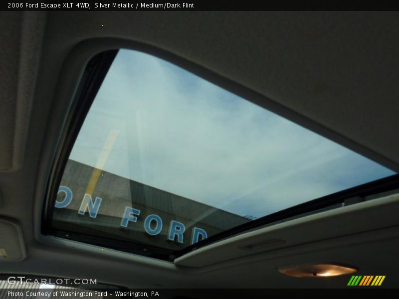 Silver Metallic / Medium/Dark Flint 2006 Ford Escape XLT 4WD