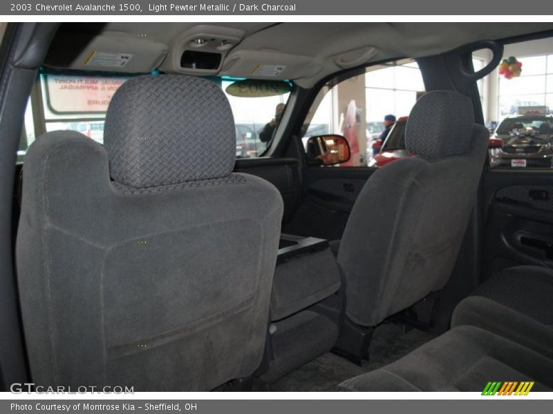 Light Pewter Metallic / Dark Charcoal 2003 Chevrolet Avalanche 1500
