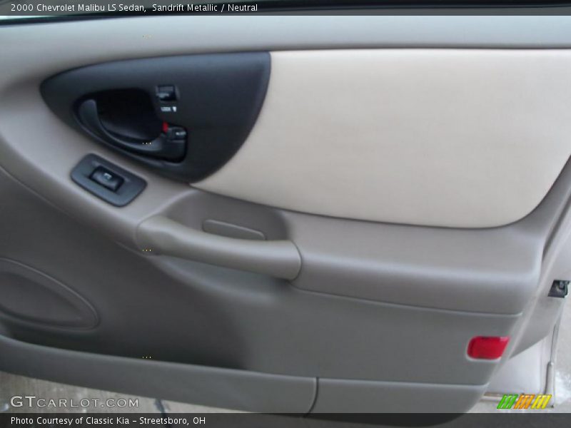 Sandrift Metallic / Neutral 2000 Chevrolet Malibu LS Sedan