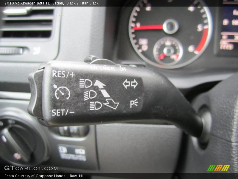 Black / Titan Black 2010 Volkswagen Jetta TDI Sedan