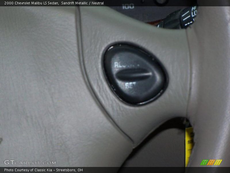Sandrift Metallic / Neutral 2000 Chevrolet Malibu LS Sedan