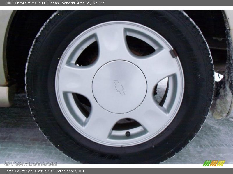  2000 Malibu LS Sedan Wheel