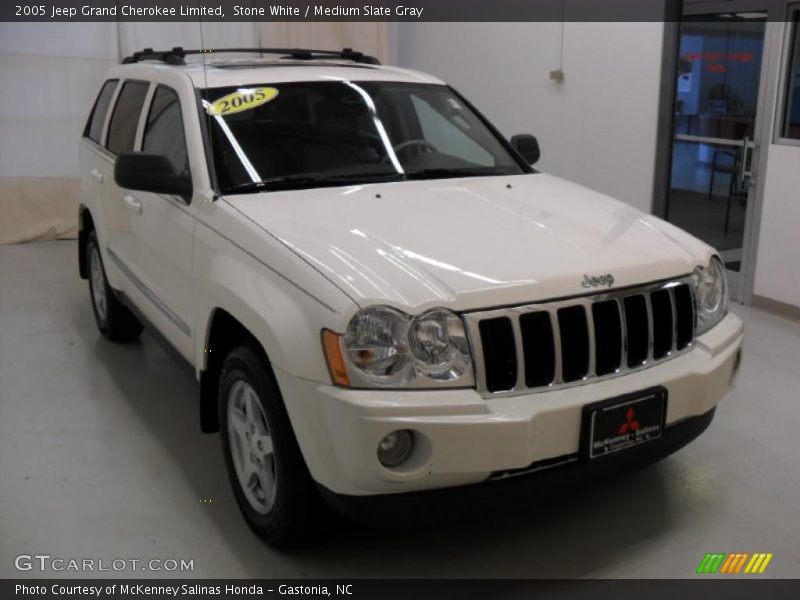 Stone White / Medium Slate Gray 2005 Jeep Grand Cherokee Limited