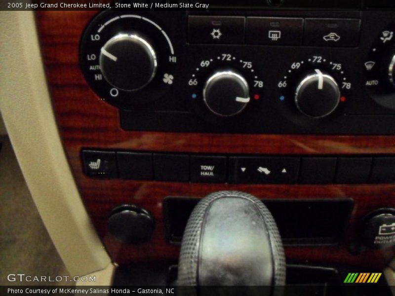 Stone White / Medium Slate Gray 2005 Jeep Grand Cherokee Limited