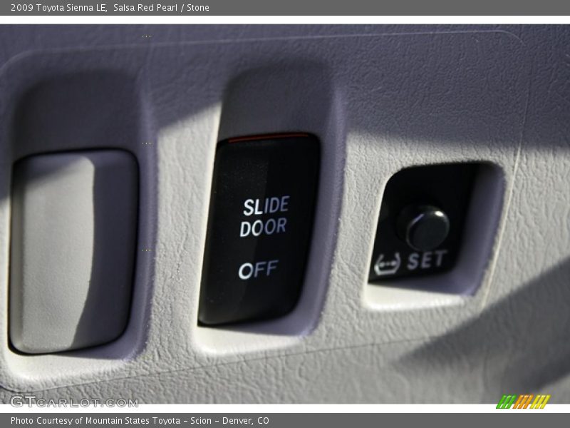 Salsa Red Pearl / Stone 2009 Toyota Sienna LE