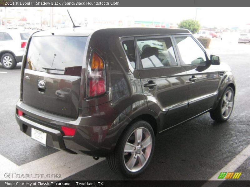 Shadow Black / Sand/Black Houndstooth Cloth 2011 Kia Soul !