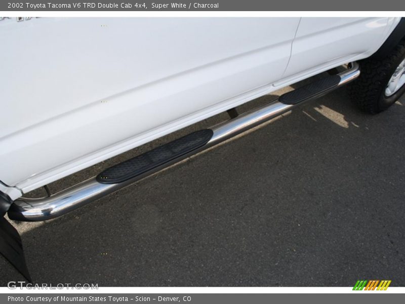 Super White / Charcoal 2002 Toyota Tacoma V6 TRD Double Cab 4x4