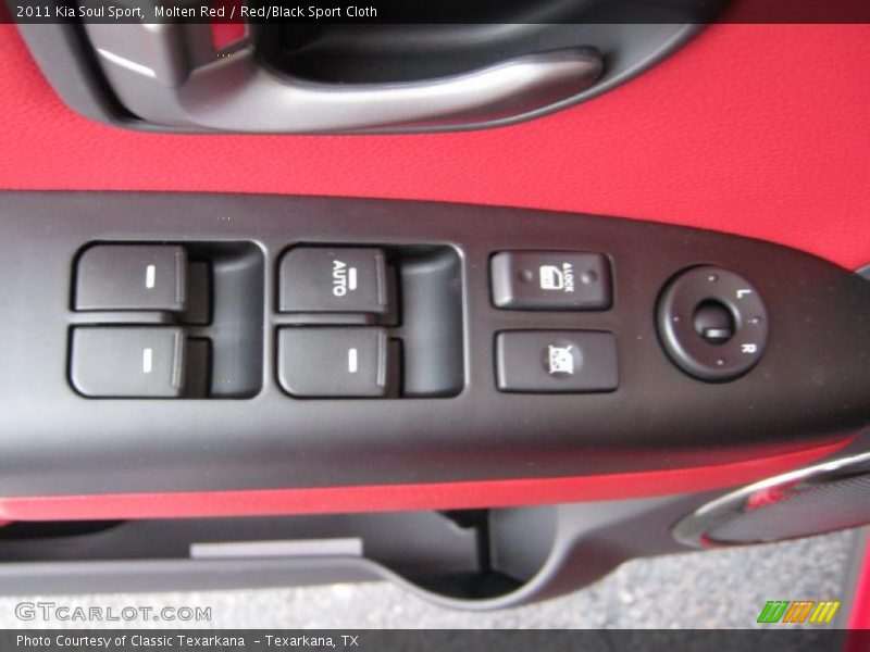 Molten Red / Red/Black Sport Cloth 2011 Kia Soul Sport