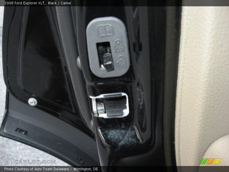 Black / Camel 2008 Ford Explorer XLT