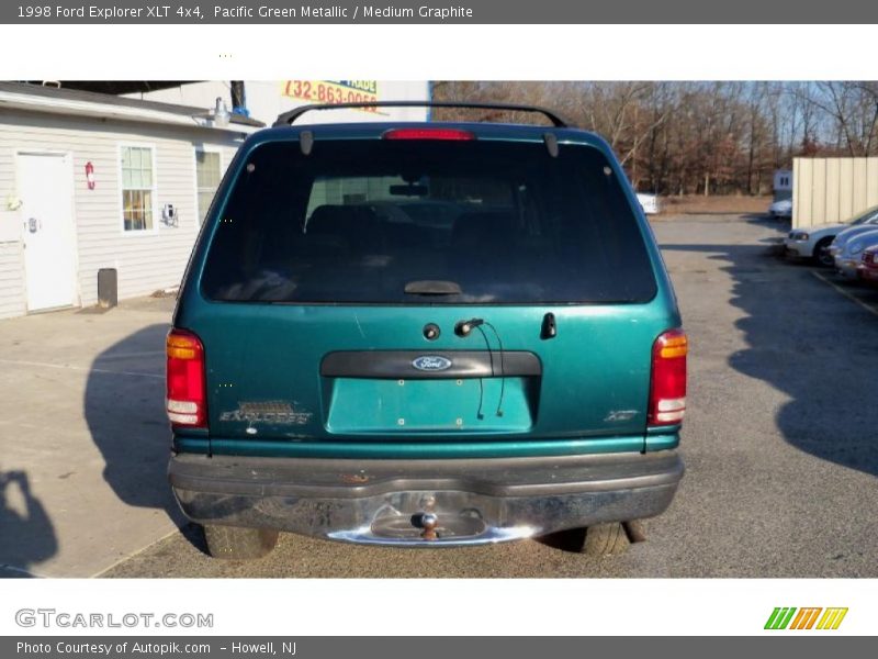 Pacific Green Metallic / Medium Graphite 1998 Ford Explorer XLT 4x4