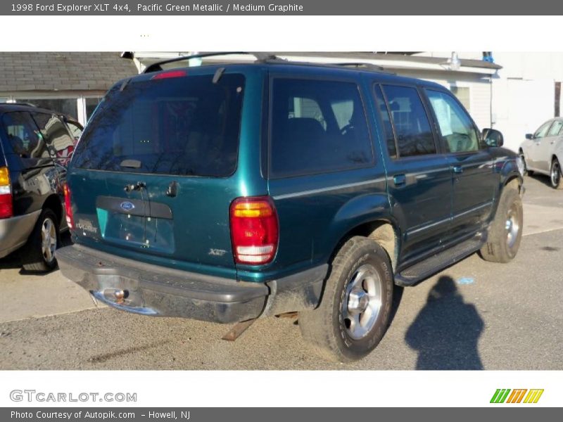 Pacific Green Metallic / Medium Graphite 1998 Ford Explorer XLT 4x4