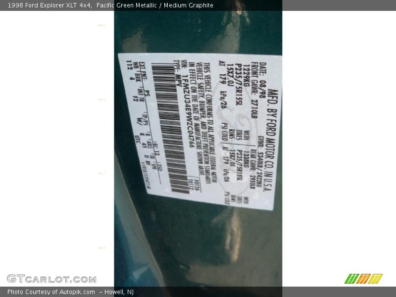 Pacific Green Metallic / Medium Graphite 1998 Ford Explorer XLT 4x4