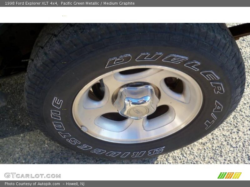 Pacific Green Metallic / Medium Graphite 1998 Ford Explorer XLT 4x4