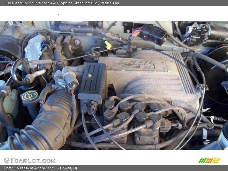  2001 Mountaineer AWD Engine - 5.0 Liter OHV 16-Valve V8