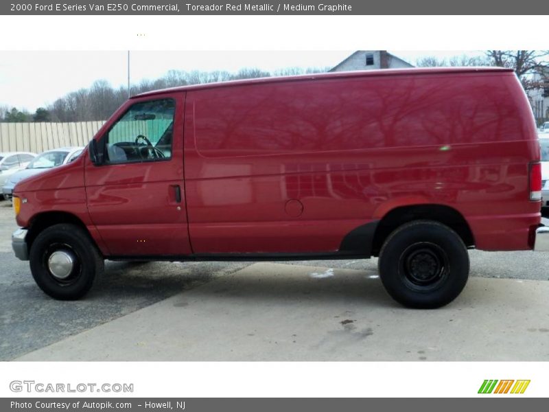 Toreador Red Metallic / Medium Graphite 2000 Ford E Series Van E250 Commercial