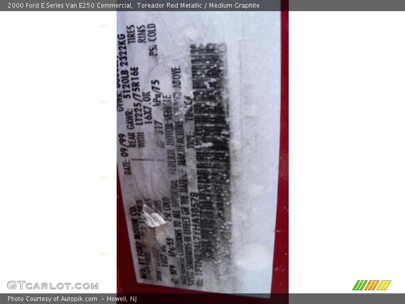 Toreador Red Metallic / Medium Graphite 2000 Ford E Series Van E250 Commercial
