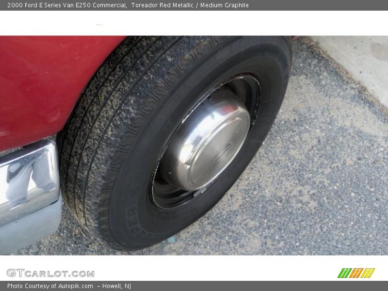 Toreador Red Metallic / Medium Graphite 2000 Ford E Series Van E250 Commercial