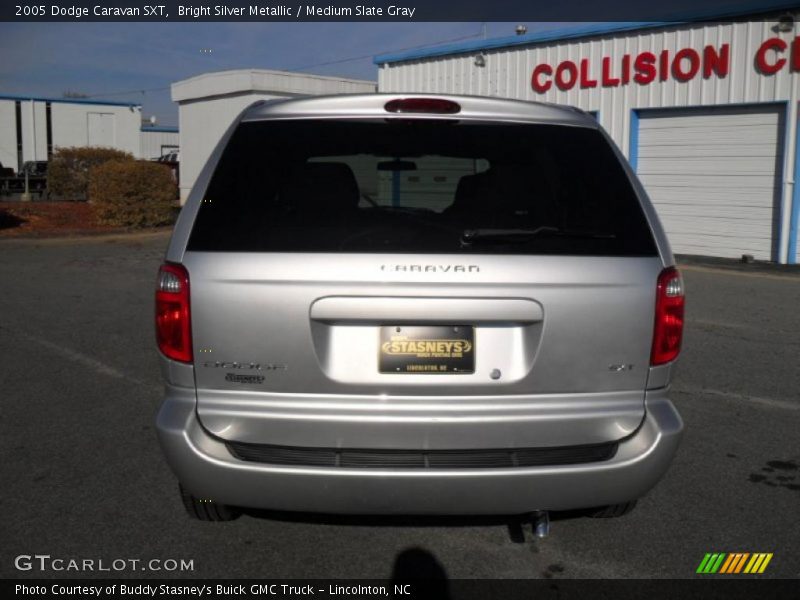 Bright Silver Metallic / Medium Slate Gray 2005 Dodge Caravan SXT