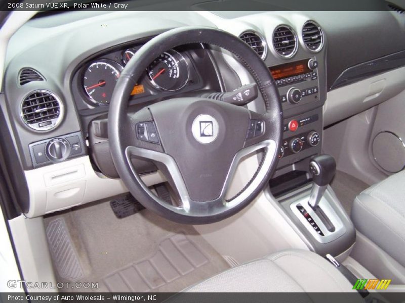 Polar White / Gray 2008 Saturn VUE XR
