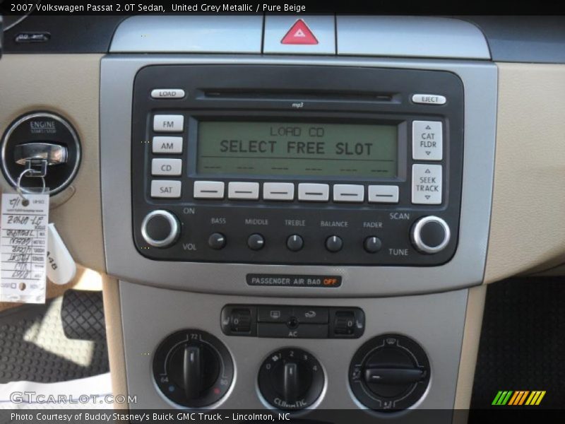 United Grey Metallic / Pure Beige 2007 Volkswagen Passat 2.0T Sedan