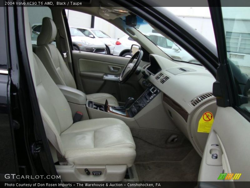 Black / Taupe 2004 Volvo XC90 T6 AWD