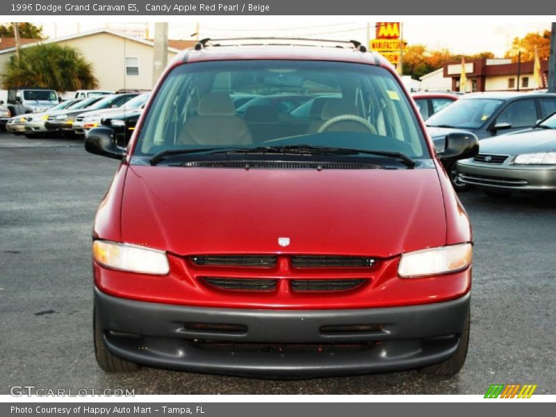 Candy Apple Red Pearl / Beige 1996 Dodge Grand Caravan ES