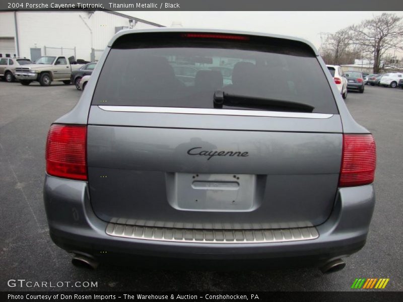 Titanium Metallic / Black 2004 Porsche Cayenne Tiptronic
