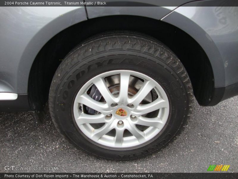 Titanium Metallic / Black 2004 Porsche Cayenne Tiptronic