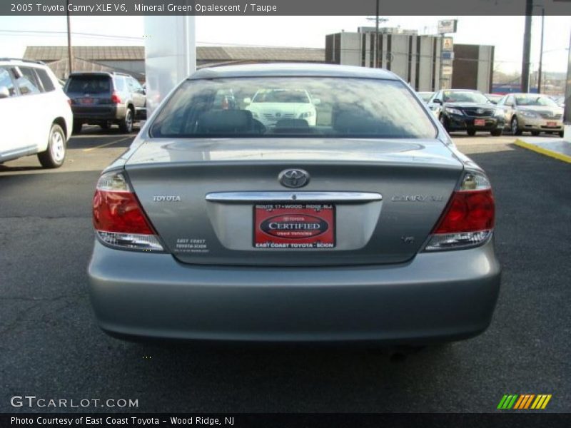 Mineral Green Opalescent / Taupe 2005 Toyota Camry XLE V6