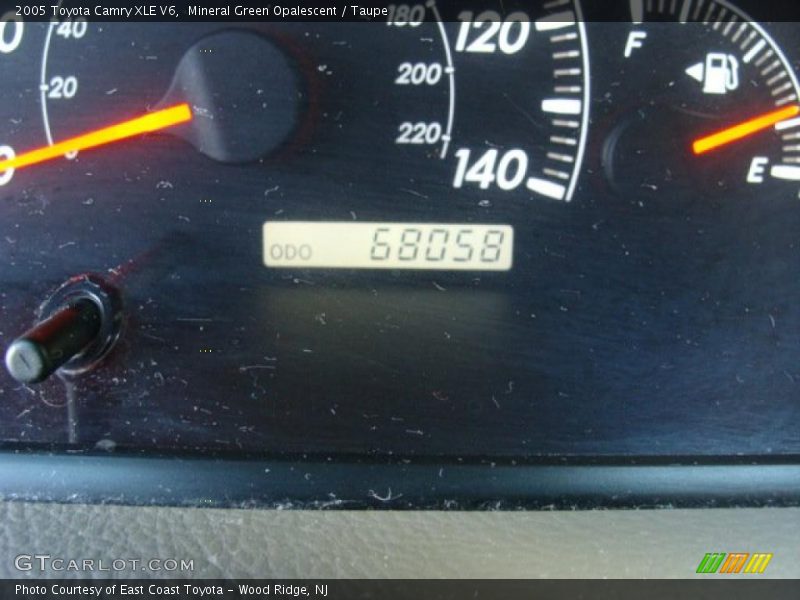 Mineral Green Opalescent / Taupe 2005 Toyota Camry XLE V6