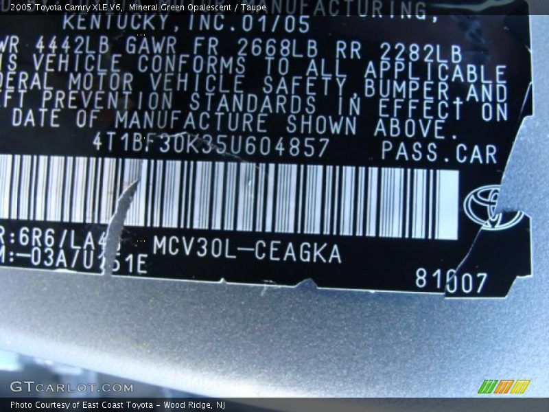 Mineral Green Opalescent / Taupe 2005 Toyota Camry XLE V6