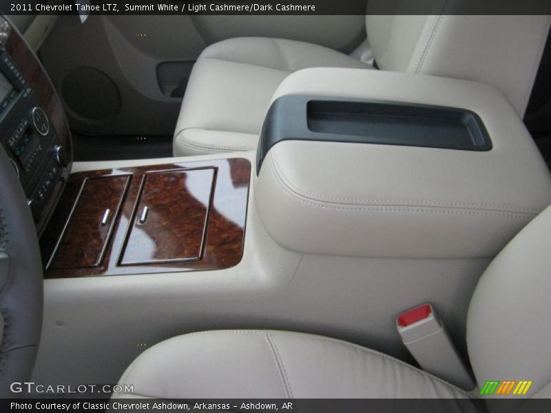 Summit White / Light Cashmere/Dark Cashmere 2011 Chevrolet Tahoe LTZ