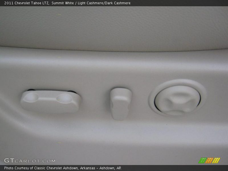 Summit White / Light Cashmere/Dark Cashmere 2011 Chevrolet Tahoe LTZ