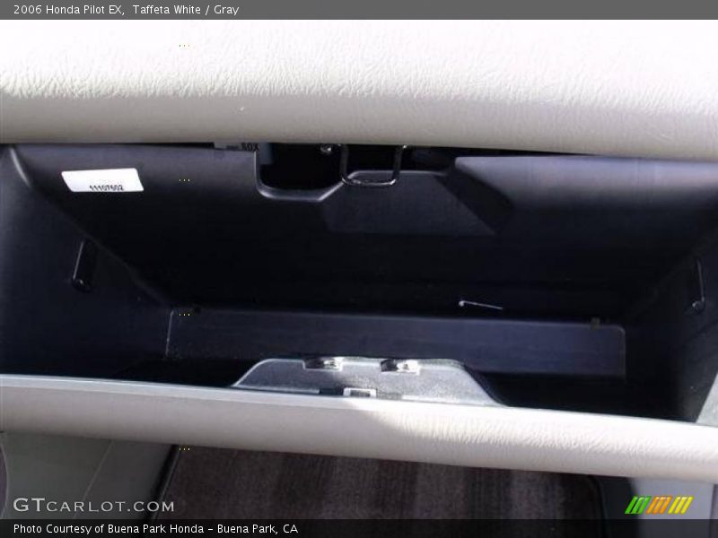 Taffeta White / Gray 2006 Honda Pilot EX