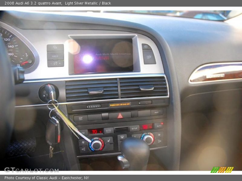 Light Silver Metallic / Black 2008 Audi A6 3.2 quattro Avant