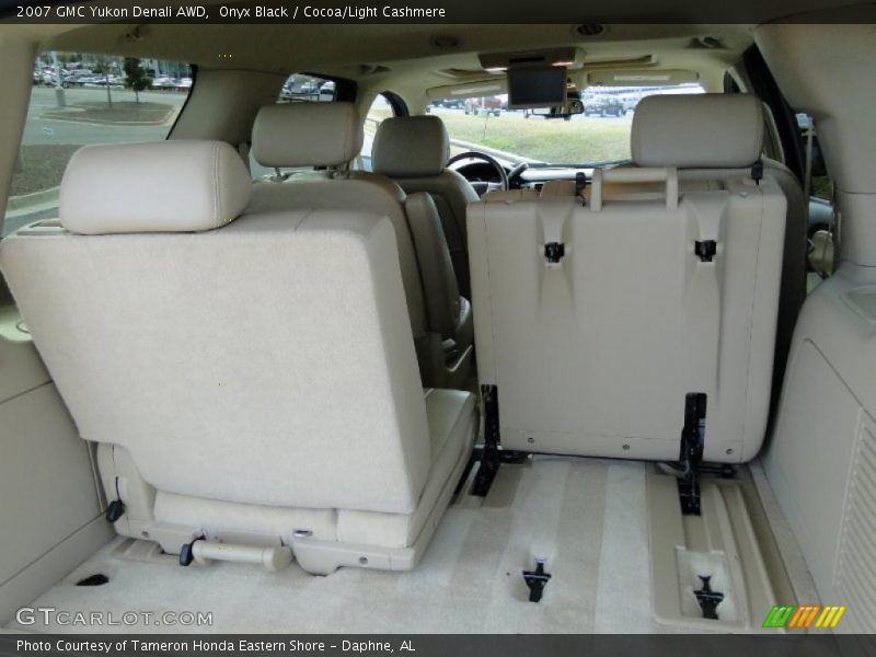 Onyx Black / Cocoa/Light Cashmere 2007 GMC Yukon Denali AWD