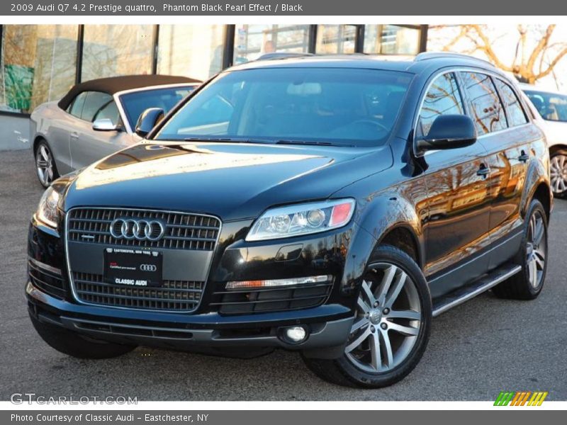 Front 3/4 View of 2009 Q7 4.2 Prestige quattro