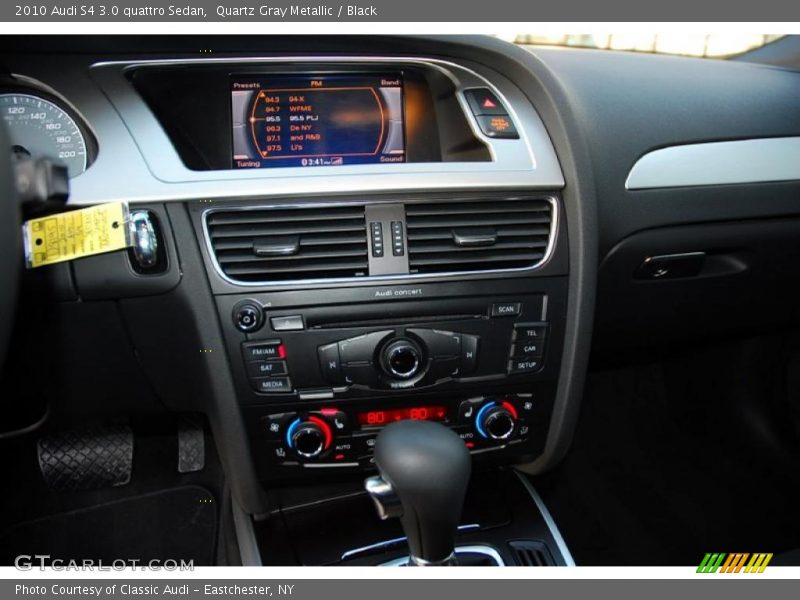 Controls of 2010 S4 3.0 quattro Sedan
